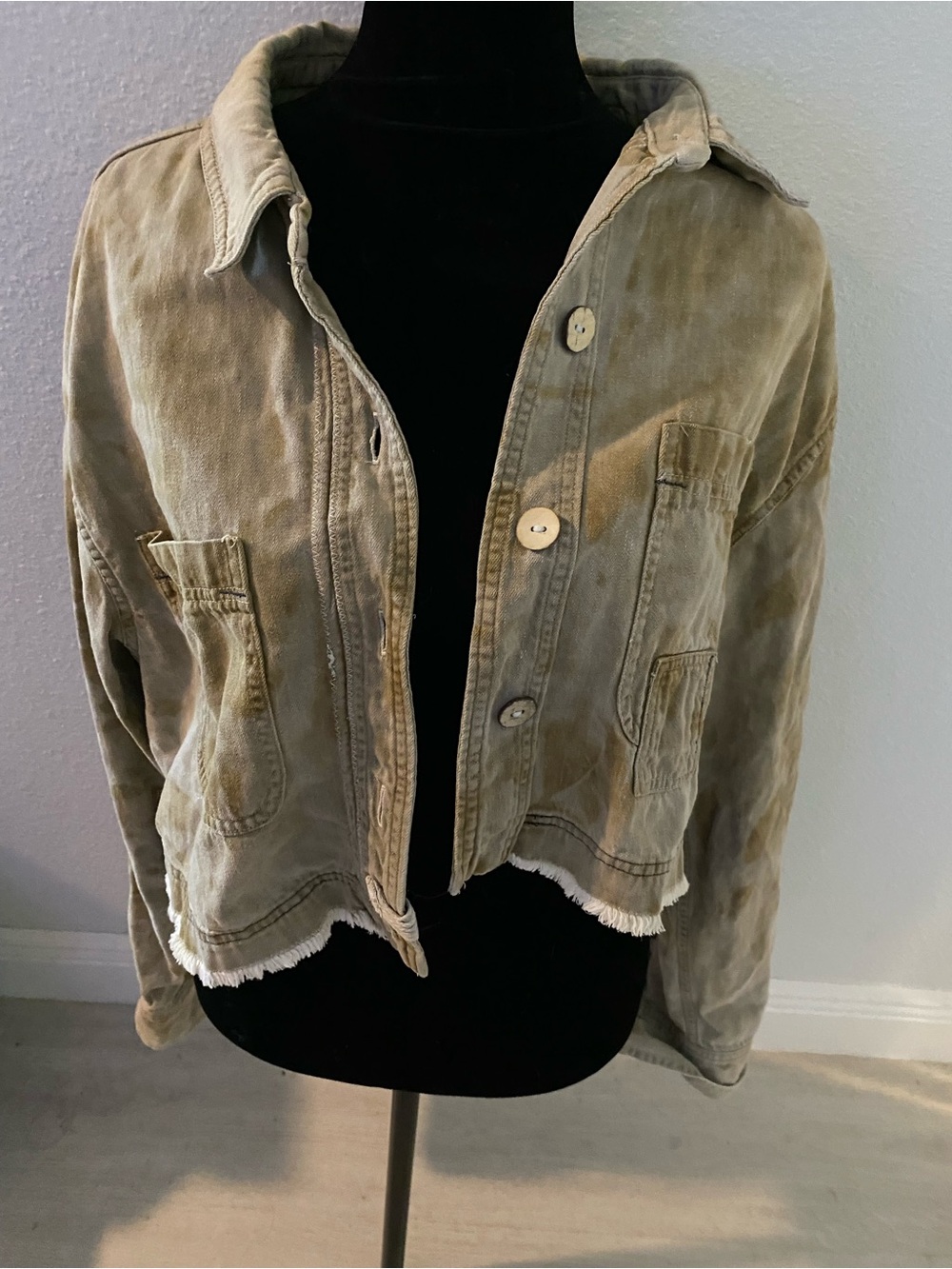 Cropped Utility Jean Jacket in Washed Khaki